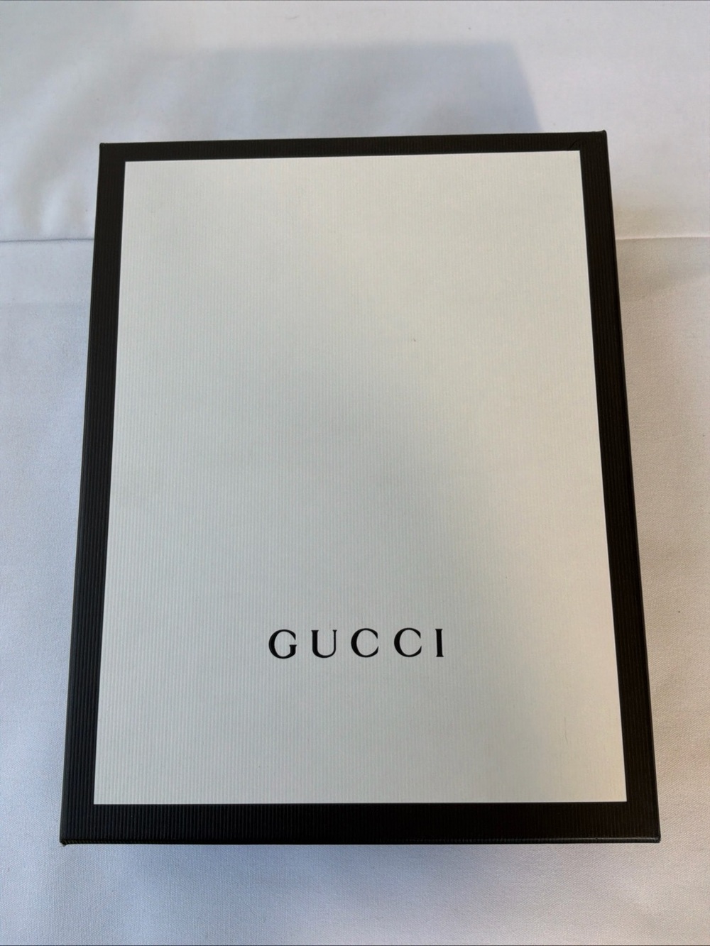 AUTHENTIC GUCCI BLACK WHITE EMPTY STORAGE GIFT BOX 10 X 8